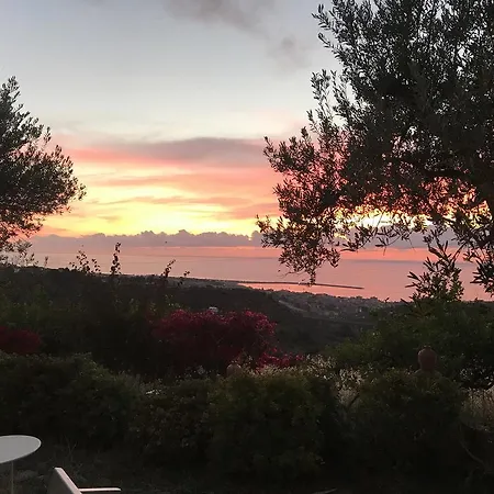 Giardino Di Sicilia Gospodarstwo wiejskie SantʼAgata di Militello